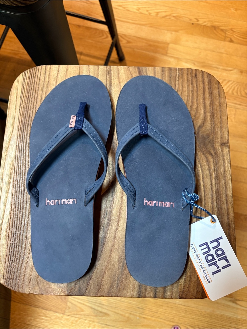 Hari Mari Women’s Navy Flip Flops with Pink Logo